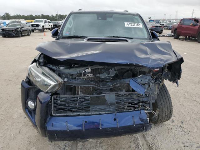 Photo 5 from auction – 2020 TOYOTA 4RUNNER SR with VIN JTEBU5JR5L5755767