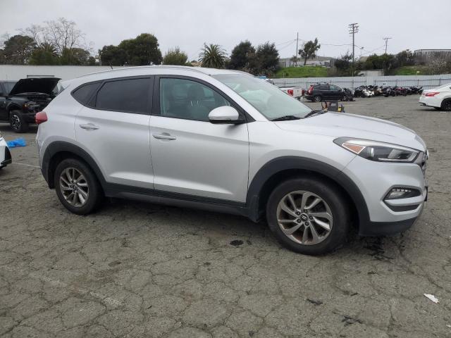Photo 4 from auction – 2016 HYUNDAI TUCSON LIM with VIN KM8J3CA28GU121645