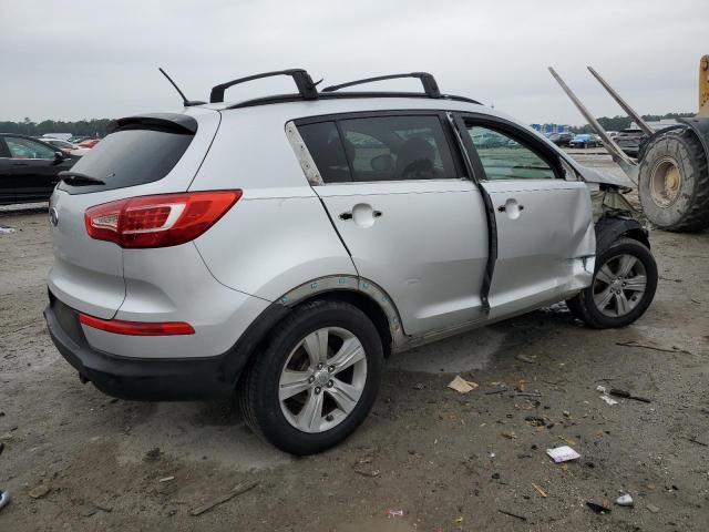Photo 3 from auction – 2011 KIA SPORTAGE L with VIN KNDPBCA2XB7041224