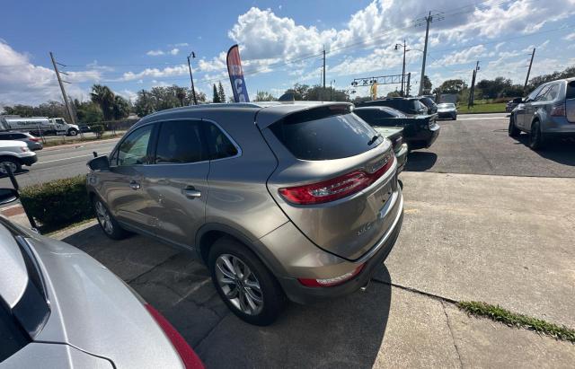 Photo 3 from auction – 2019 LINCOLN MKC SELECT with VIN 5LMCJ2C90KUL47025