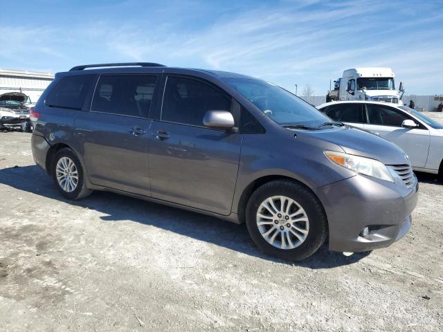 Photo 4 from auction – 2011 TOYOTA SIEANNA with VIN 5TDYK3DC6BS075885