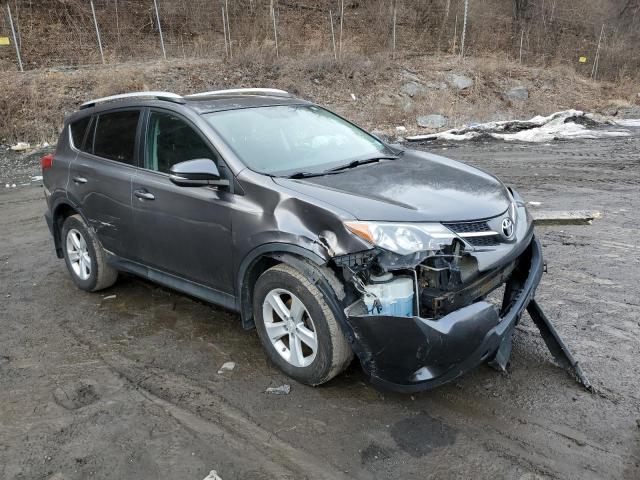 Photo 4 from auction – 2014 TOYOTA RAV4 XLE with VIN 2T3RFREV3EW159743