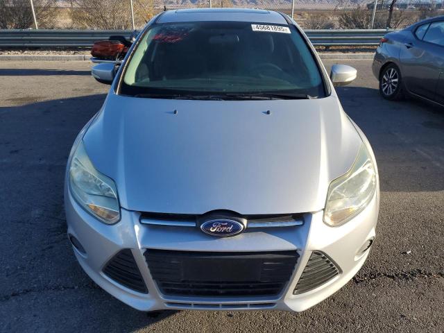 Zdjęcie 5 z aukcji – 2014 FORD FOCUS SE z VIN 1FADP3K23EL382730
