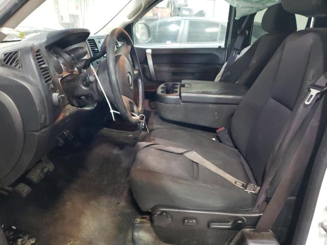 Photo 7 from auction – 2013 CHEVROLET SILVERADO with VIN 1GCRKSE70DZ200526