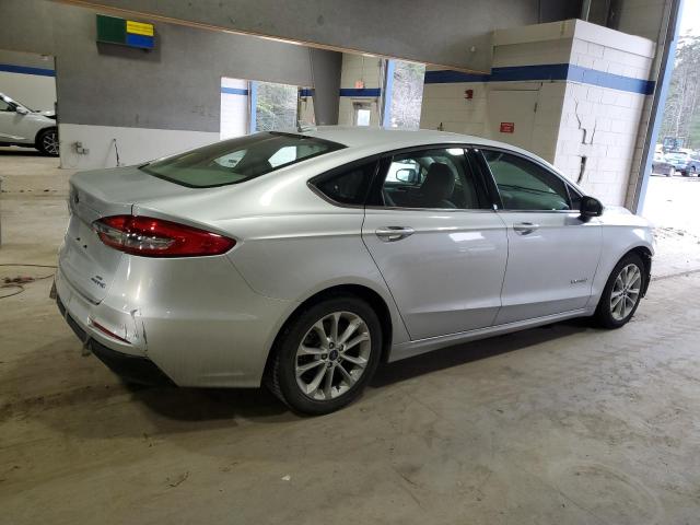 Photo 3 from auction – 2019 FORD FUSION SE with VIN 3FA6P0LU2KR220513