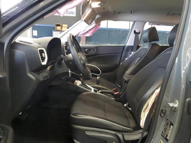 Photo 7 from auction – 2022 HYUNDAI VENUE SEL with VIN KMHRC8A33NU135331