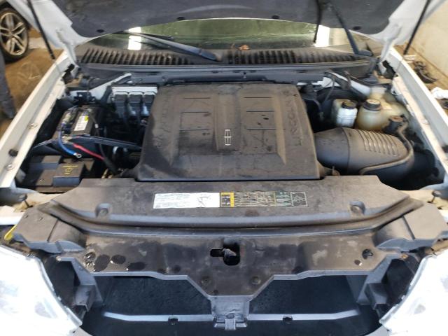 Photo 12 from auction – 2006 LINCOLN NAVIGATOR with VIN 5LMFU28596LJ17750