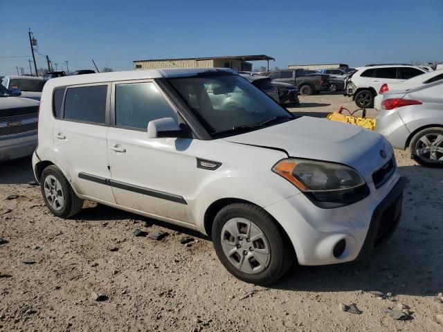 Photo 4 from auction – 2013 KIA SOUL with VIN KNDJT2A56D7771982