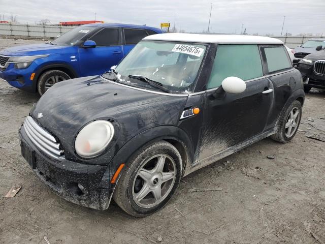 MINI COOPER 2010 with VIN WMWMF3C56ATU76274 - Photo from auction