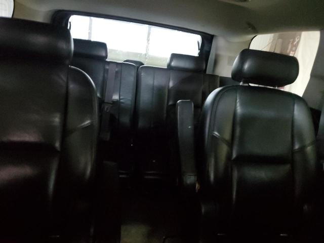 Photo 10 from auction – 2010 GMC YUKON DENA with VIN 1GKUKEEFXAR231074
