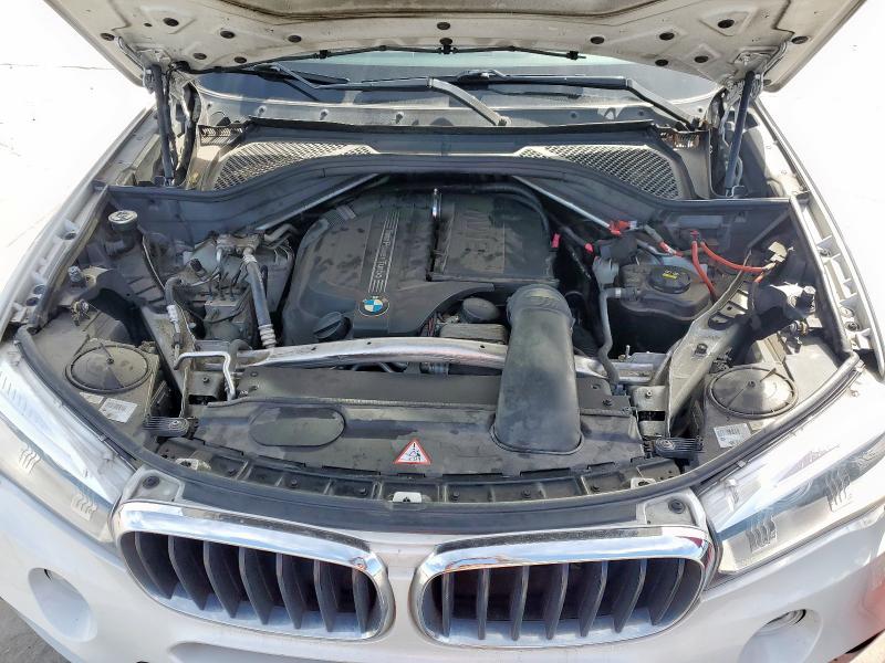 Photo 12 from auction – 2015 BMW X5 SDRIVE3 with VIN 5UXKR2C56F0H39904
