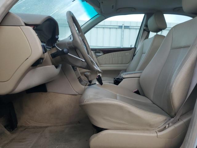 Photo 7 from auction – 1999 MERCEDES-BENZ E 320 with VIN WDBJF65H9XA789823