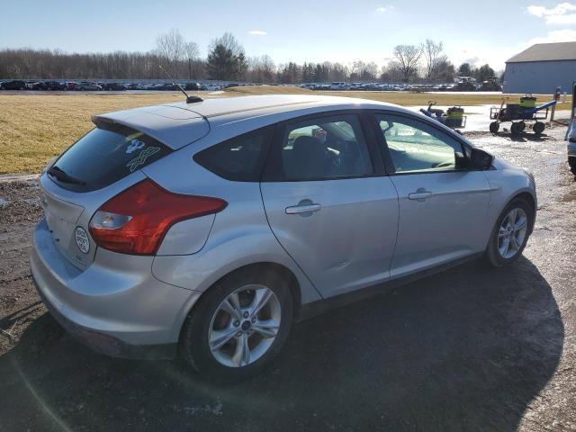 Foto 3 de la subasta – 2014 FORD FOCUS SE con VIN 1FADP3K2XEL428246