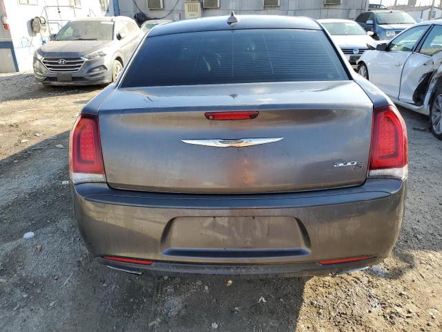 Photo 6 from auction – 2018 CHRYSLER 300 S with VIN 2C3CCABG9JH214118