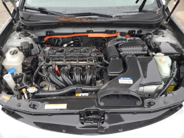 Photo 11 from auction – 2013 HYUNDAI SONATA HYB with VIN KMHEC4A43DA101146