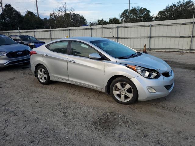Photo 4 from auction – 2012 HYUNDAI ELANTRA GL with VIN KMHDH4AE1CU432004