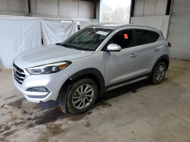 HYUNDAI TUCSON SEL 2018 with VIN KM8J33A42JU710683 - Photo from auction