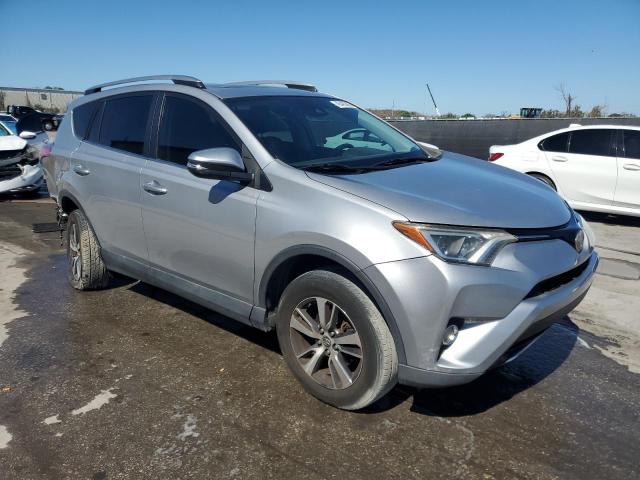 Photo 4 from auction – 2017 TOYOTA RAV4 XLE with VIN 2T3WFREV2HW391306