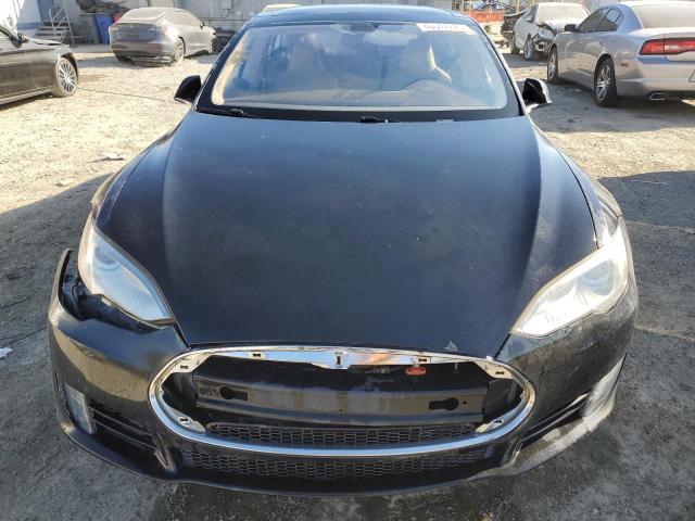 Photo 5 from auction – 2013 TESLA MODEL S with VIN 5YJSA1BC8DFP10158