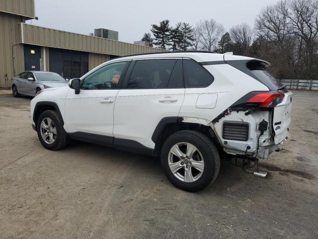 Photo 2 from auction – 2021 TOYOTA RAV4 XLE with VIN 2T3P1RFV4MC226435
