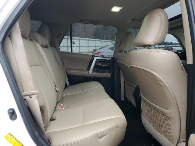Photo 11 from auction – 2016 TOYOTA 4RUNNER SR with VIN JTEZU5JR5G5133402