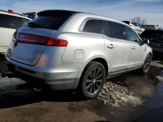 Photo 3 from auction – 2010 LINCOLN MKT with VIN 2LMHJ5AT7ABJ28113