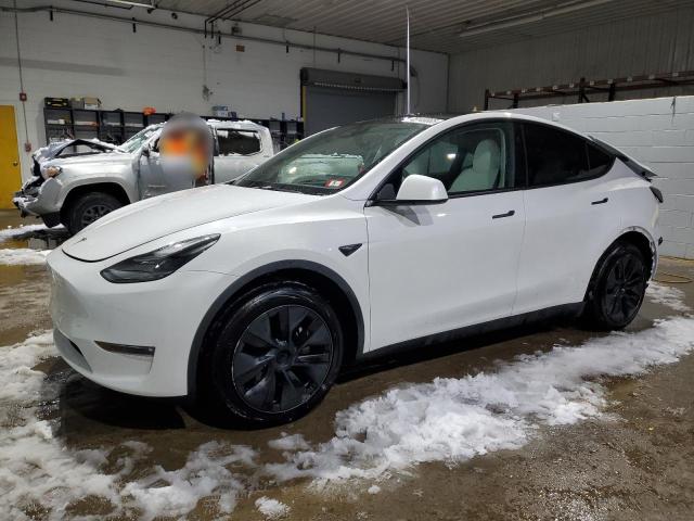 TESLA MODEL Y 2024 with VIN 7SAYGAEE8RF112801 - Photo from auction
