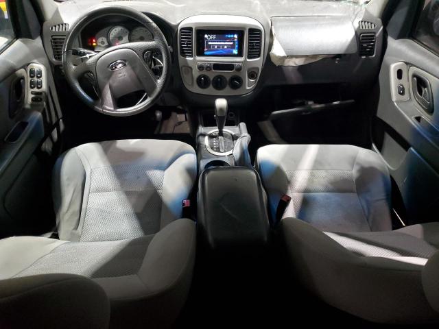 Photo 8 from auction – 2005 FORD ESCAPE XLT with VIN 1FMYU03115KC94236