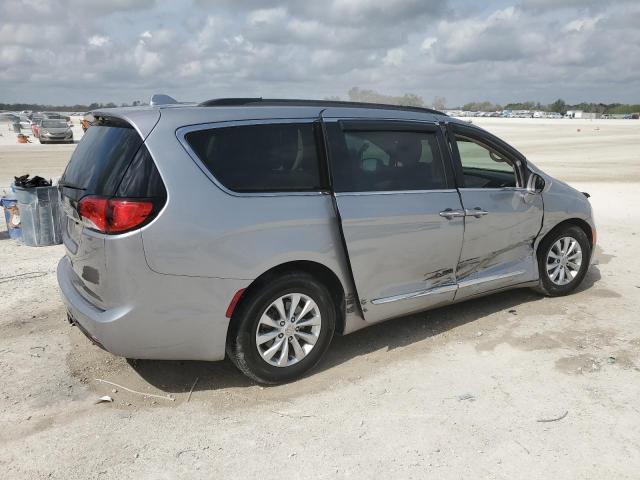 Photo 3 from auction – 2017 CHRYSLER PACIFICA T with VIN 2C4RC1BG0HR836245