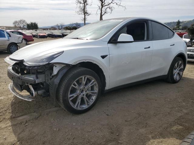 TESLA MODEL Y 2023 with VIN 7SAYGDEE5PF746369 - Photo from auction