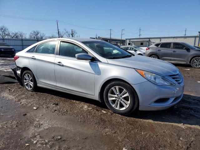 Photo 4 from auction – 2013 HYUNDAI SONATA GLS with VIN 5NPEB4AC4DH788015