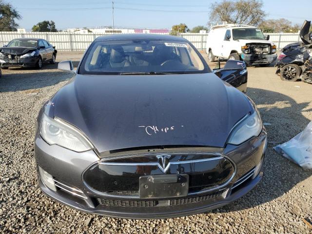 Photo 5 from auction – 2014 TESLA MODEL S with VIN 5YJSA1H14EFP63933
