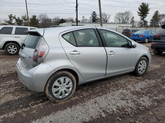 Photo 3 from auction – 2013 TOYOTA PRIUS C with VIN JTDKDTB34D1552977