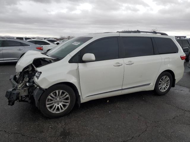 Photo 1 from auction – 2015 TOYOTA SIENNA XLE with VIN 5TDYK3DC3FS683790