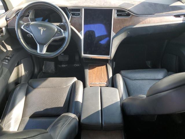 Photo 8 from auction – 2016 TESLA MODEL X with VIN 5YJXCAE29GF004727