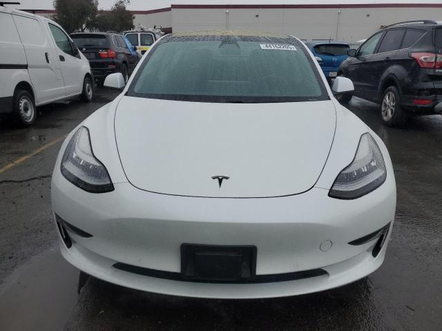 Photo 5 from auction – 2017 TESLA MODEL 3 with VIN 5YJ3E1EAXHF002132
