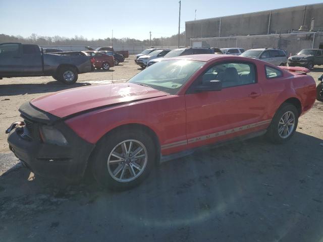 FORD MUSTANG 2005 with VIN 1ZVFT80N855162574 - Photo from auction