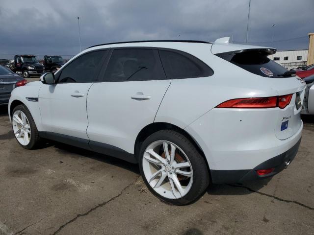 Photo 2 from auction – 2017 JAGUAR F-PACE PRE with VIN SADCJ2BV1HA061270