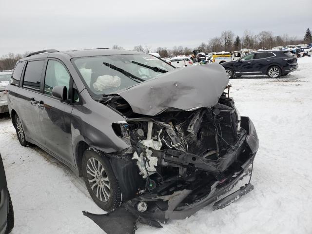 Photo 4 from auction – 2018 TOYOTA SIENNA XLE with VIN 5TDYZ3DC8JS931407