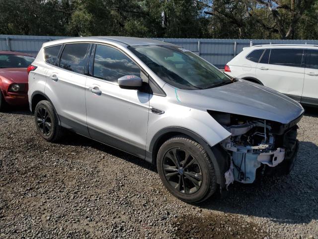 Photo 4 from auction – 2019 FORD ESCAPE SE with VIN 1FMCU0GD4KUA90156