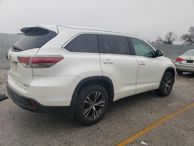 Photo 3 from auction – 2016 TOYOTA HIGHLANDER with VIN 5TDJKRFH1GS505603