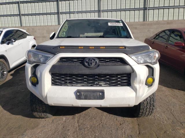 Photo 5 from auction – 2018 TOYOTA 4RUNNER SR with VIN JTEBU5JR1J5499091