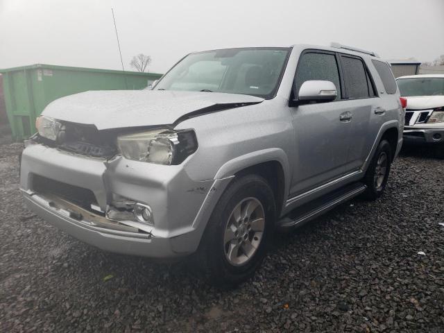 TOYOTA 4RUNNER SR 2011 with VIN JTEZU5JR2B5016434 - Photo from auction