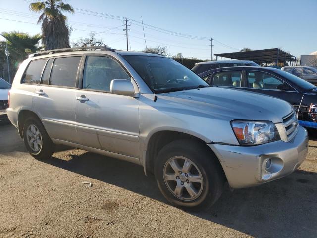Photo 4 from auction – 2004 TOYOTA HIGHLANDER with VIN JTEDP21A540012551