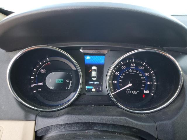 Photo 9 from auction – 2015 HYUNDAI SONATA HYB with VIN KMHEC4A42FA123027