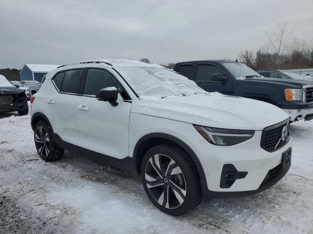 Photo 4 from auction – 2023 VOLVO XC40 PLUS with VIN YV4L12UW2P2083723