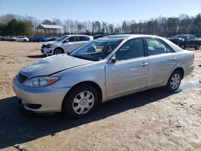 TOYOTA CAMRY LE 2003 with VIN 4T1BF32K13U054973 - Photo from auction