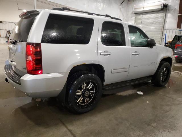 Photo 3 from auction – 2010 CHEVROLET TAHOE K150 with VIN 1GNUKAE09AR166287