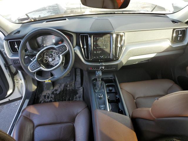 Photo 8 from auction – 2018 VOLVO XC60 T6 with VIN LYVA22RK4JB113565