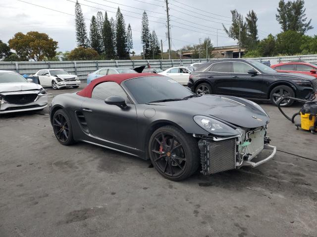 Photo 4 from auction – 2017 PORSCHE BOXSTER S with VIN WP0CB2A84HS240532